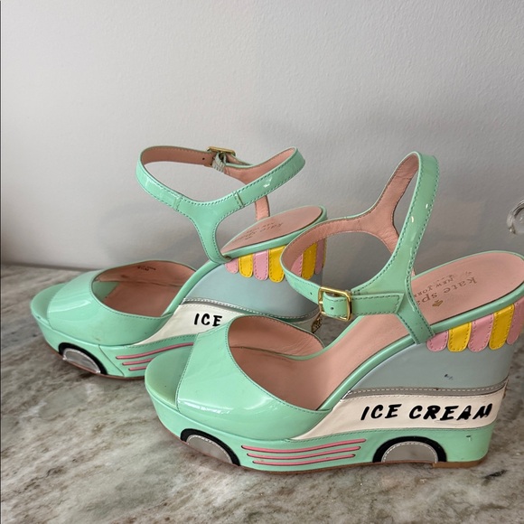 Kate Spade Pastel Wedge Sandals with Ice Cream Design size 6.5 - Picture 4 of 8